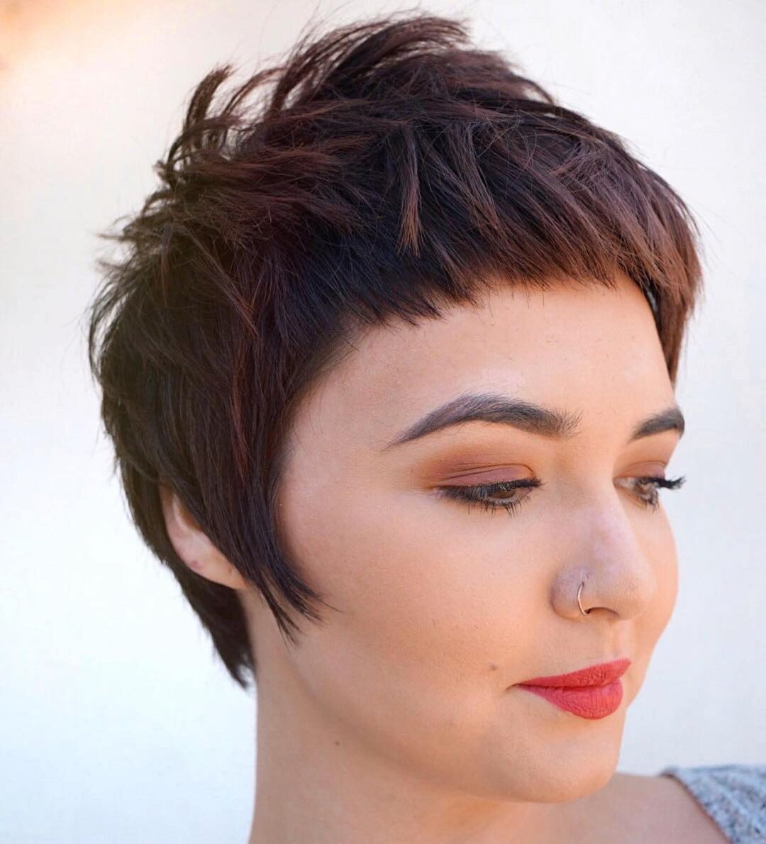 10 hairstyles for thick hair - new pieces and amazing colors