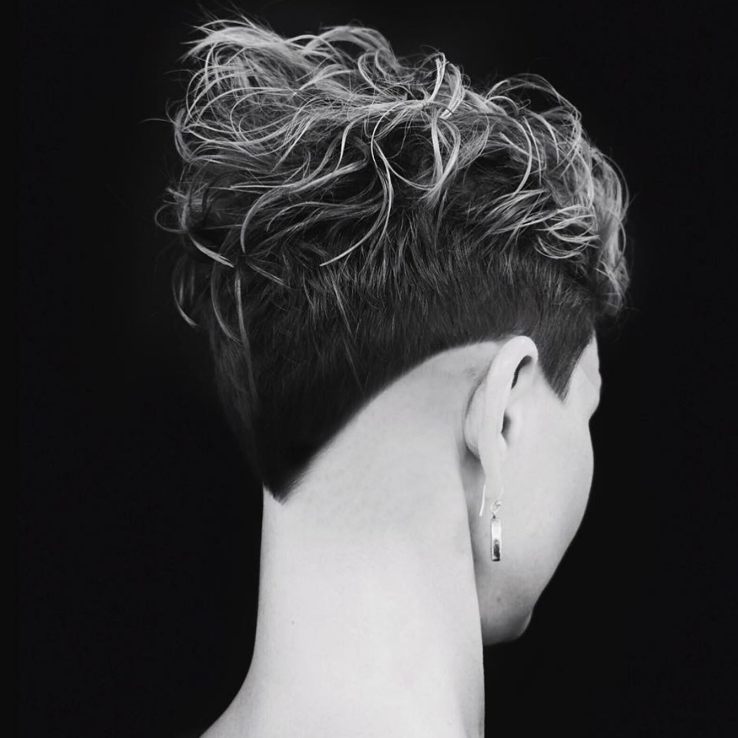 10 hairstyles for thick hair - new pieces and amazing colors