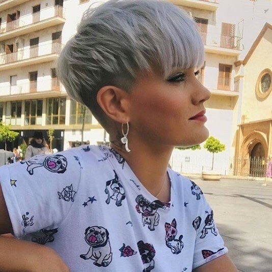10 simple, elegant short hair pieces for women 10 simple, elegant short hair pieces for women