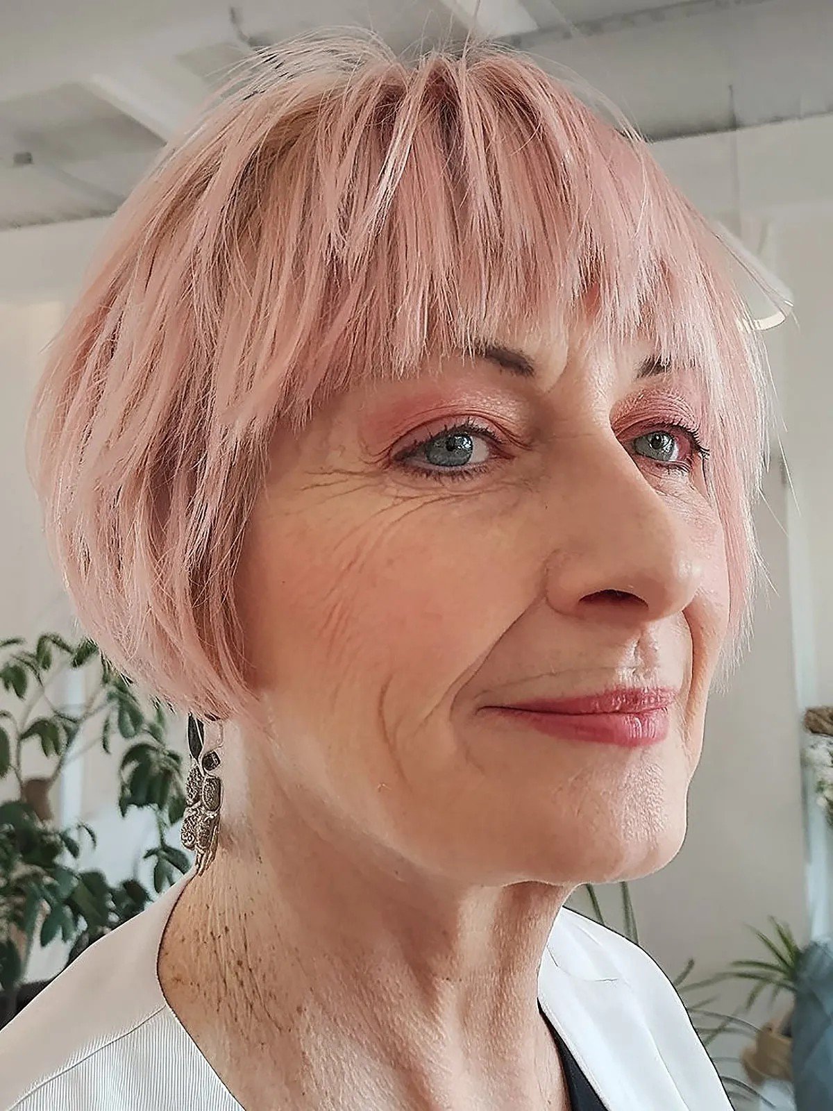 Pink Short Bob with Fringe for Ladies Over Sixty