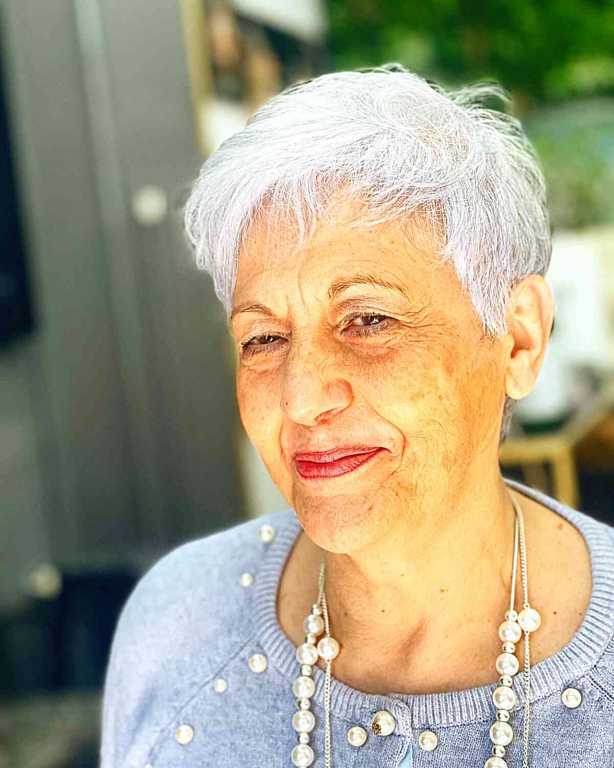 Wash-and-Wear Natural White Pixie Cut for Old Ladies Aged 60