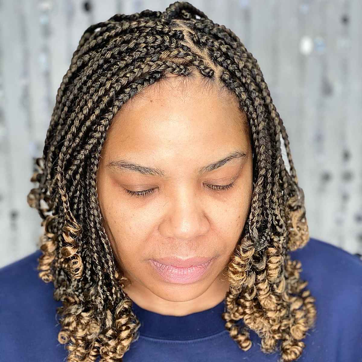 Brund short braids