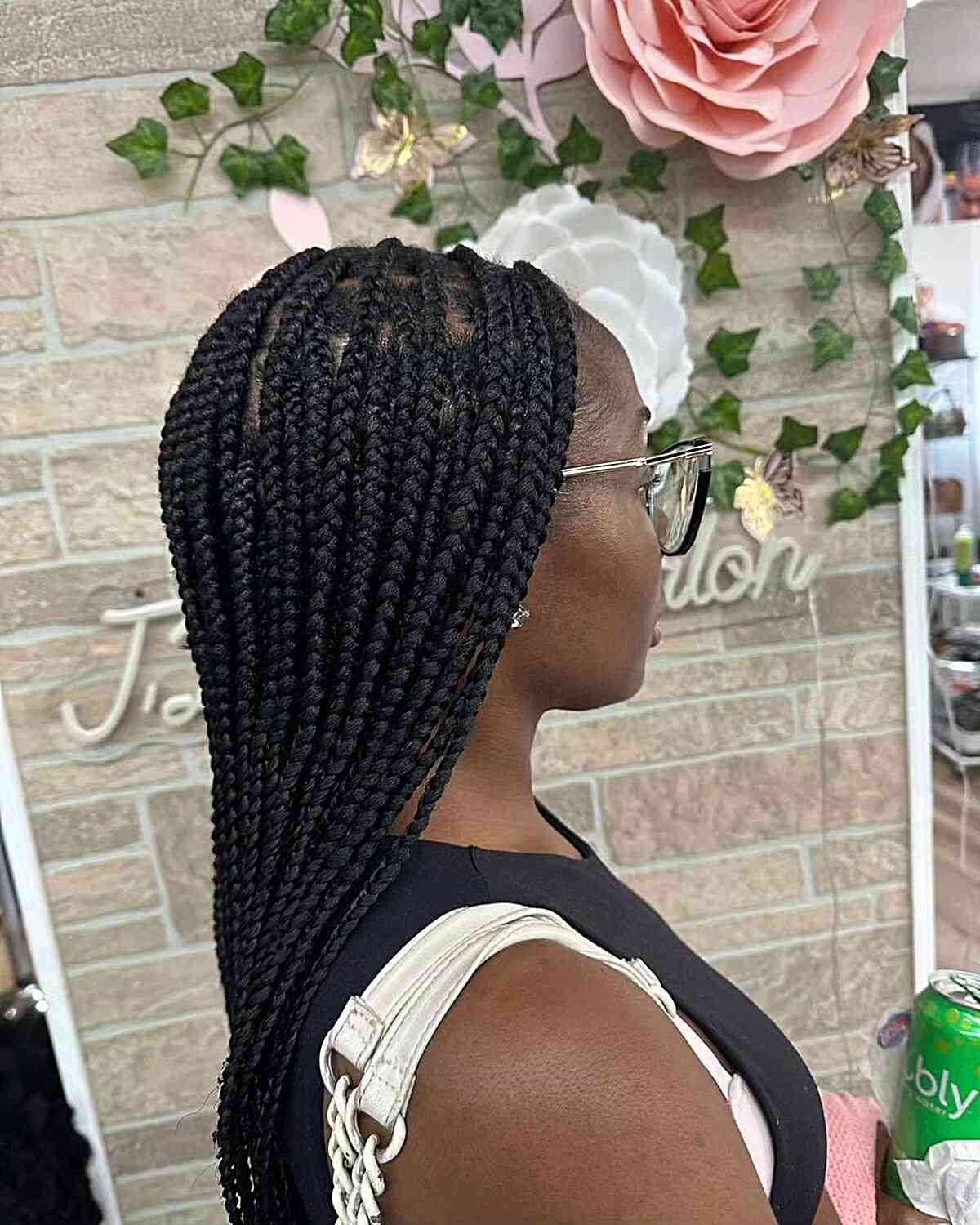Medium -sized poetry braids