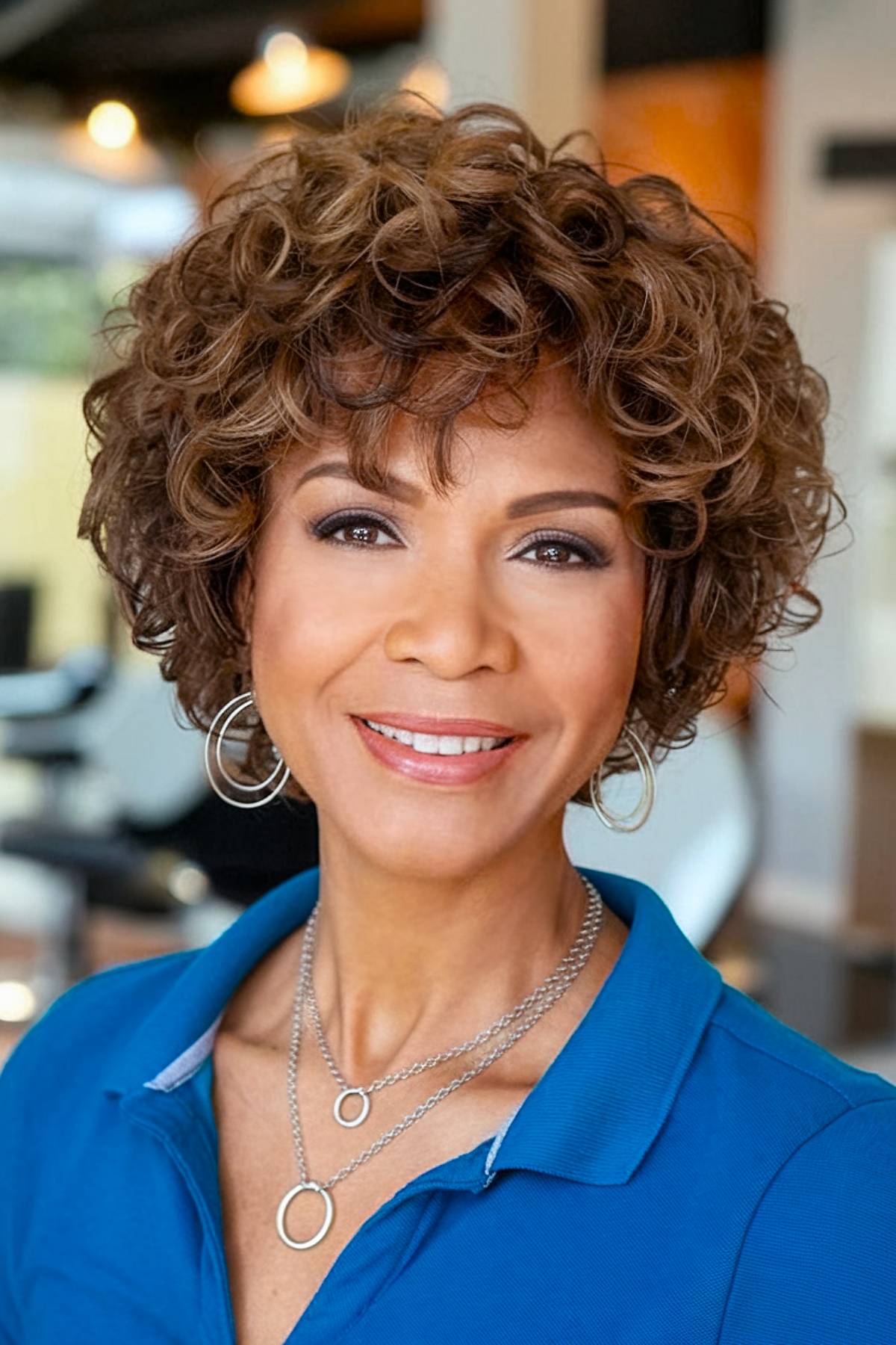 Champion hairstyle with explosions for black women more than 60