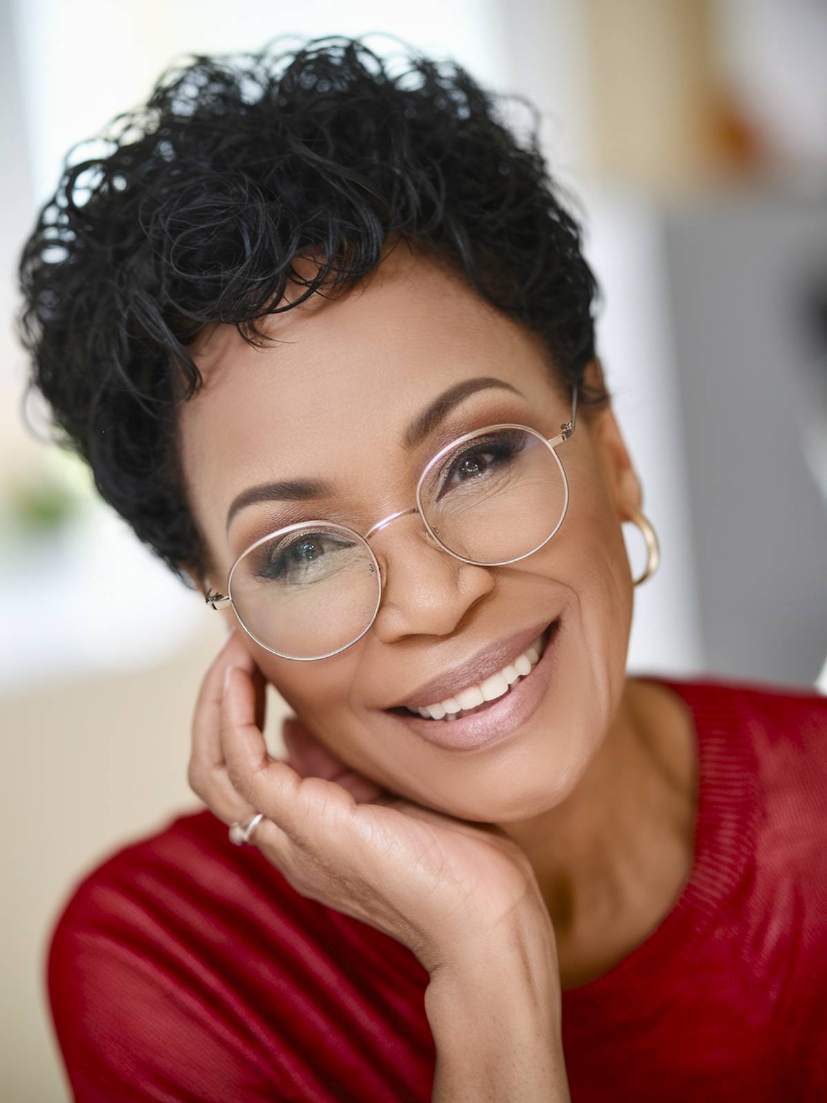 A brief natural haircut for black women over 60 years