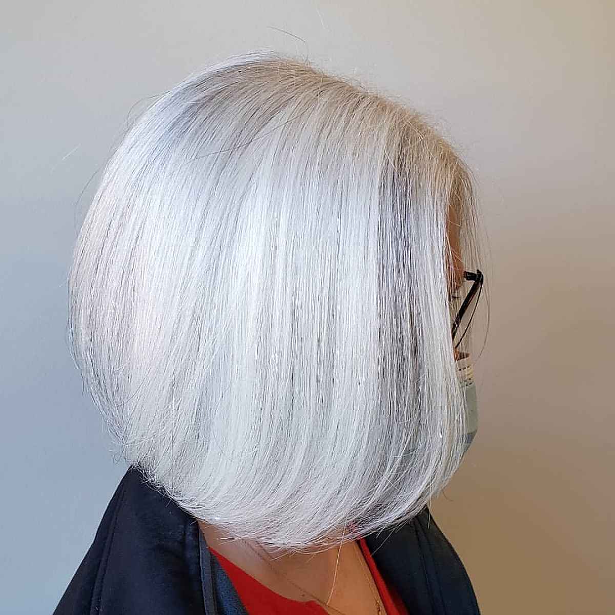 Bob long inverted for 60 -year -old women