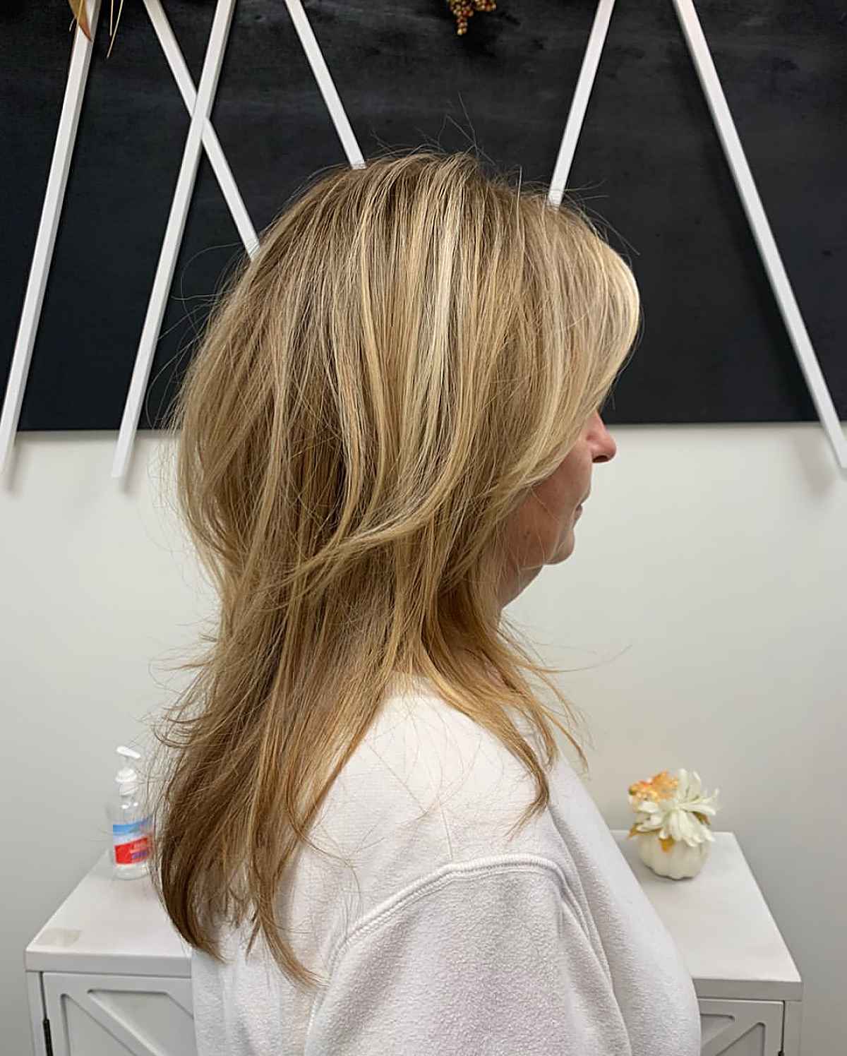 Contemporary foam with a begging layers for soft hair
