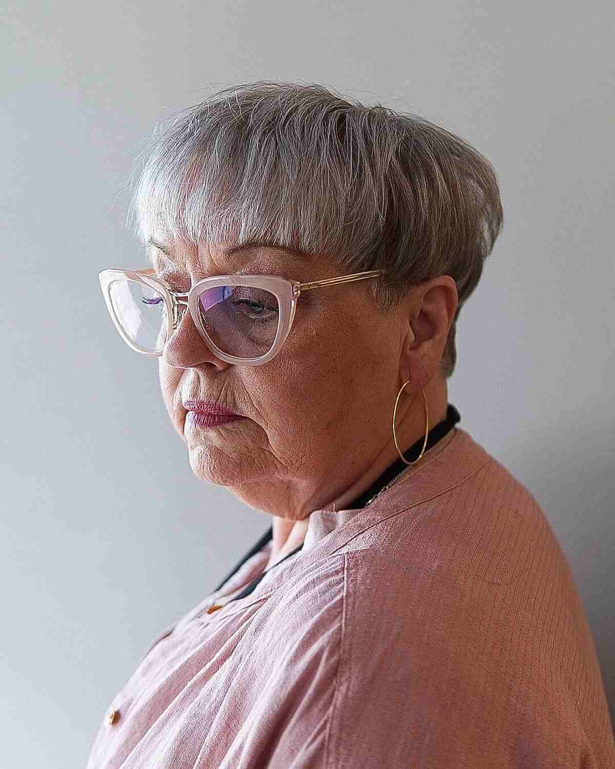 Silver cuts for women at the past 60th weight angle
