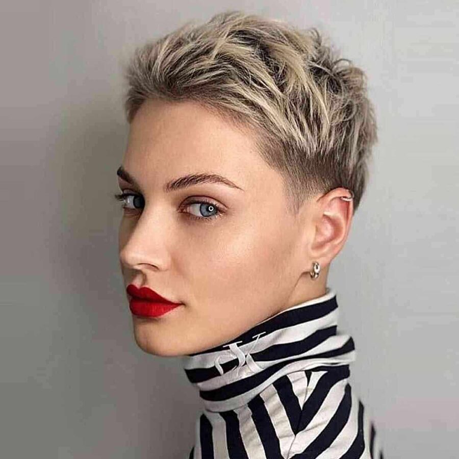 Dark ombre on short hair