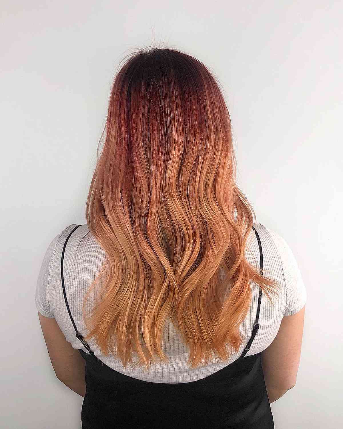 Castumed blonde ombre balayage