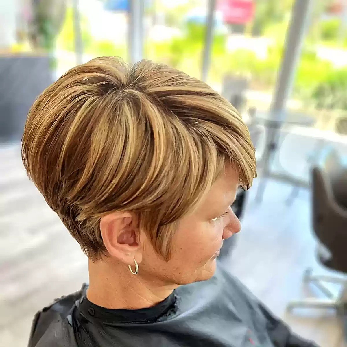 Easy short dark honey blonde hair