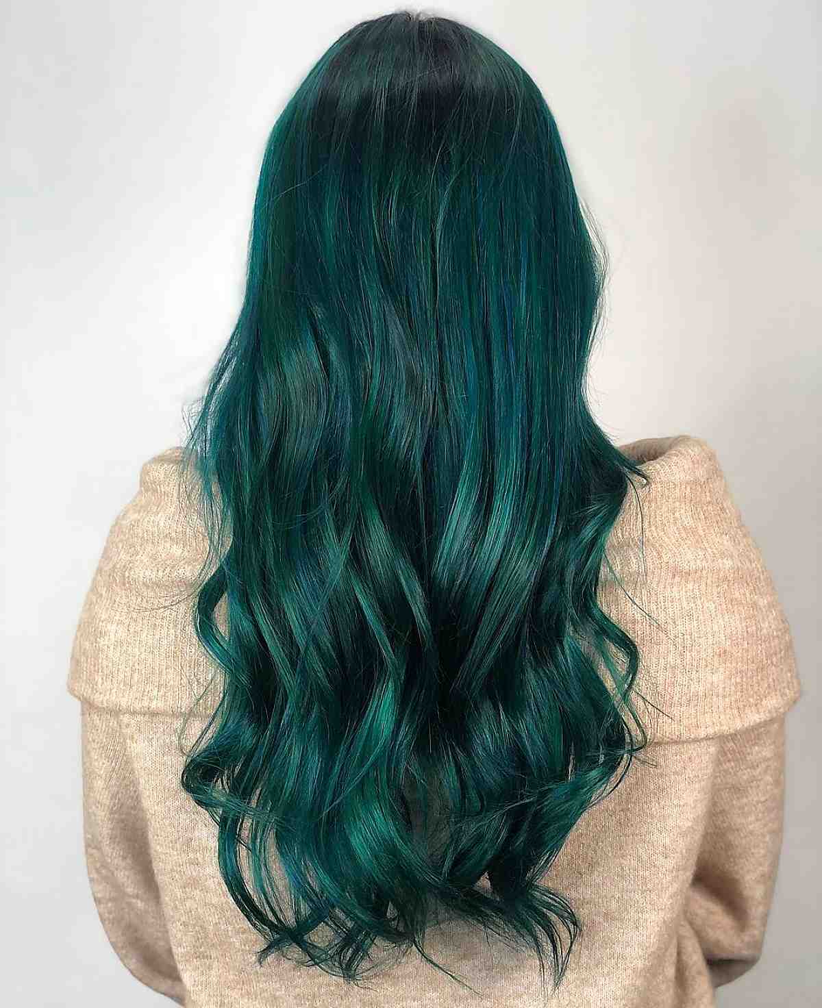 Dimensional dunkle blaugrüne Haare