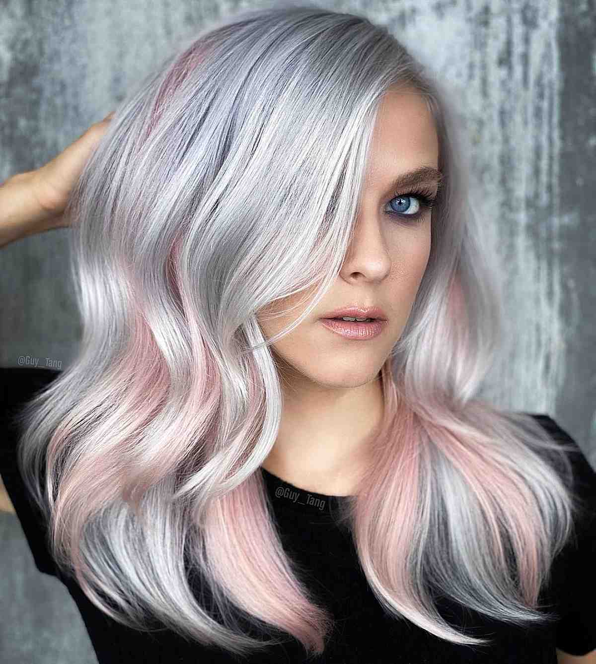 Hellrosa und silberne Balayage