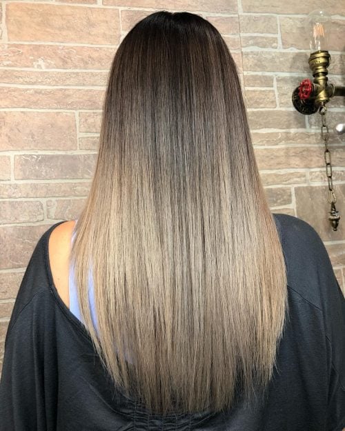 Breathtaking light brown to Ashblonde Ombré for smooth hair