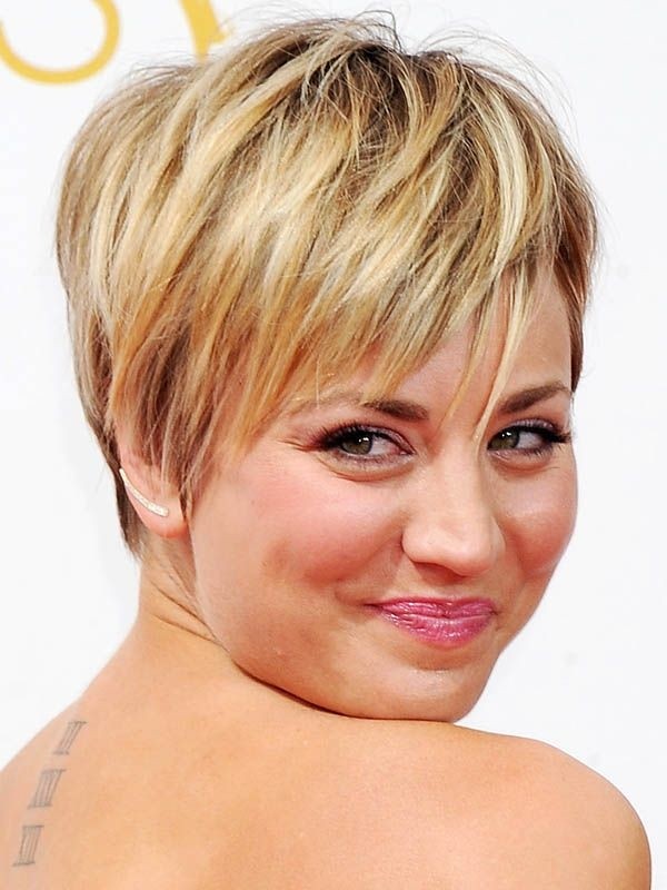 Cali Coco's hair cut: short hairstyles for the round face shape