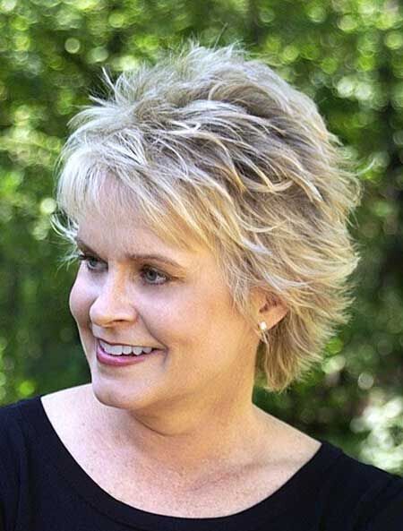 Short hairstyle
