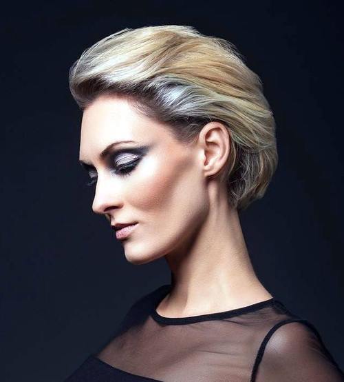 20 idea to have a distinctive fragment and white for hair
