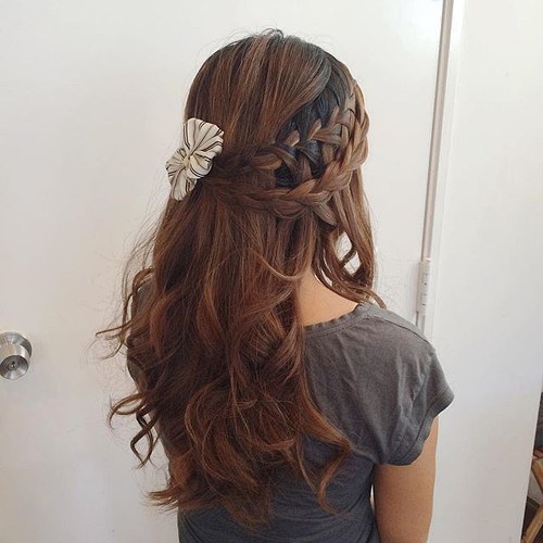20 beautiful romantic hairstyles for girls