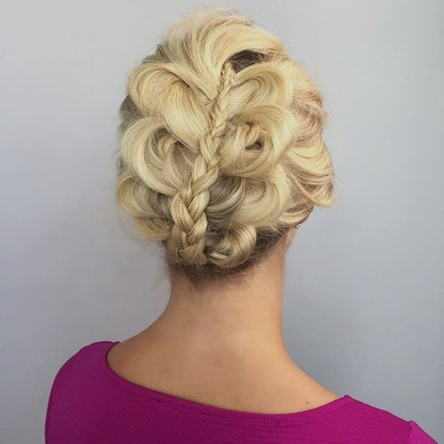 20 beautiful romantic hairstyles for girls