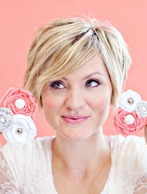 2014 short hairstyles for circular faces: layers shaving with side explosions