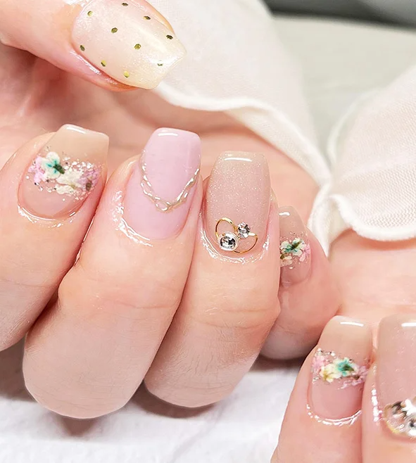 24 Cute Summer Nails: Your Guide to Fun and Festive Nails