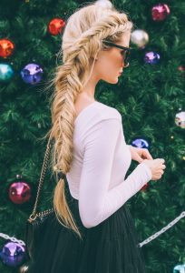 26 Boho Hairstyles with Braids – Bun Updos & Other Great New Stuff to Try Out!