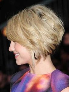 30 Latest Short Hairstyles for Winter 2025 – Best Winter Haircut Ideas