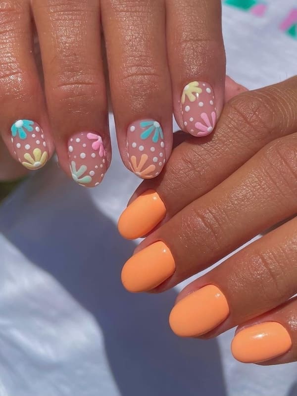 55 Sweet Peach Nail Designs to Brighten Up Your Summer Look