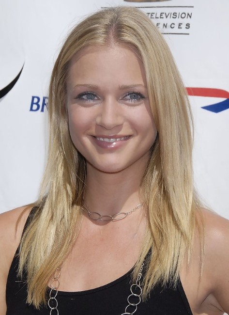 Aj Cook shave Aj Cook shave