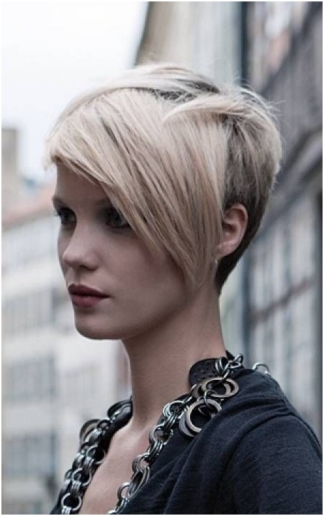 16 Cute Hairstyles for Short Hair