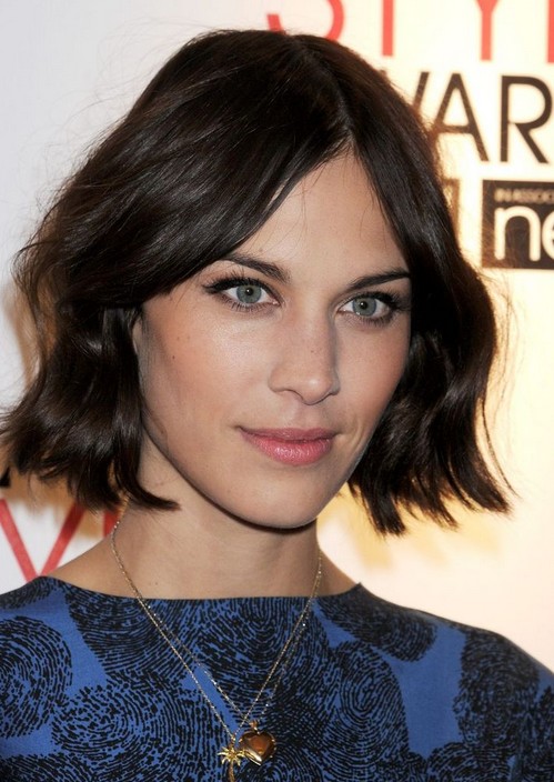 Short hairstyles Alexa Chung: Working bob
