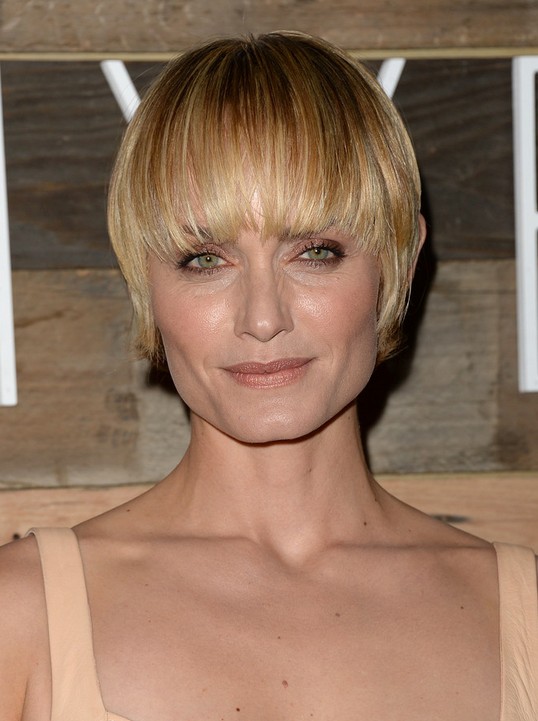 Amber Valletta hair hair cut: hairstyles for women more than 40 to 50
