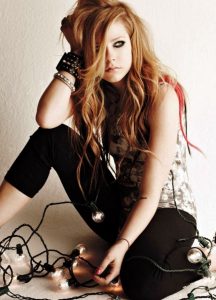 Avril Lavigne Long Hairstyles
