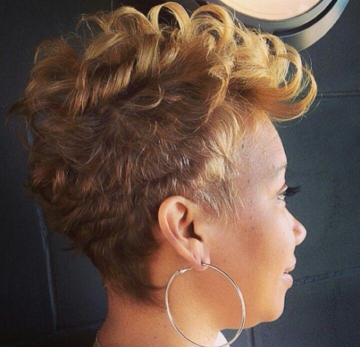 Beautiful pixi hair cutting for black women