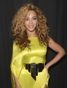 Beyonce Nols long hairstyle 2013