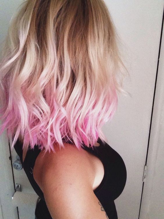 Blonde blonde hairstyle and retreat pink hair - hair color inspiration 2017