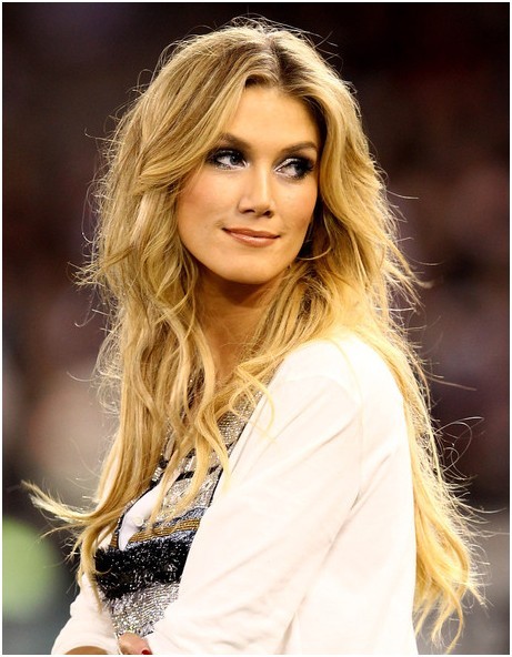 Blonde,Tousled,Center Part Hairstyles: Delta Goodrem Long Hair