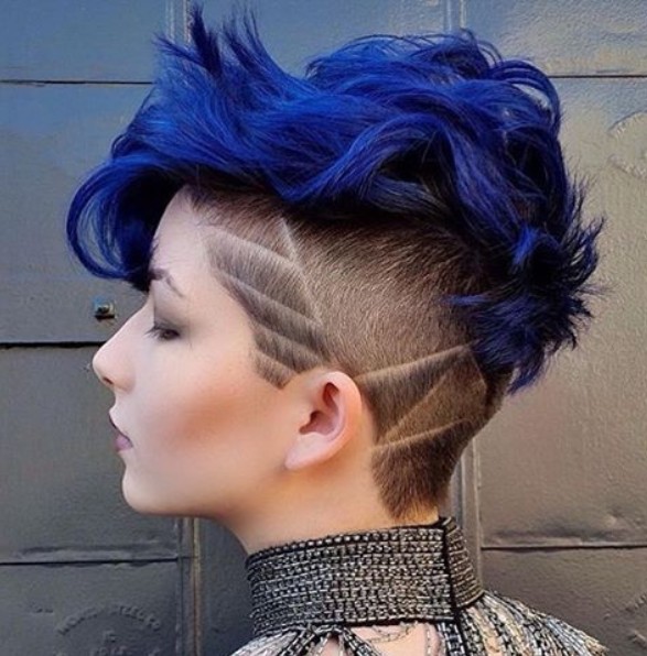 Blue haircuts - elegant short hairstyles