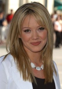 Blunt Haircut for Medium Hair: Straight Hairstyles for Women