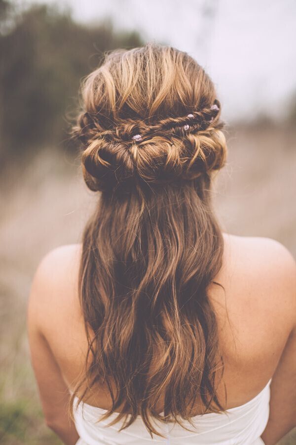 Bohemian hairstyle with fishtail braid - wedding hairstyle ideas