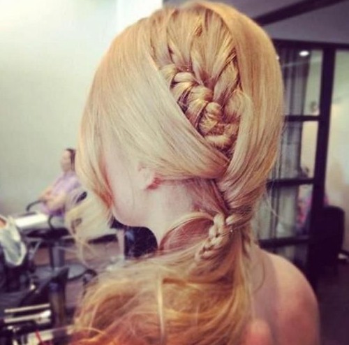 Hairstyles: DIY braids for long hair