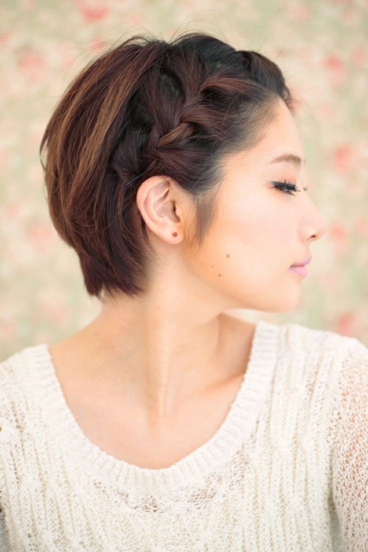Hypochron hairstyles for short hair: Asian hair style