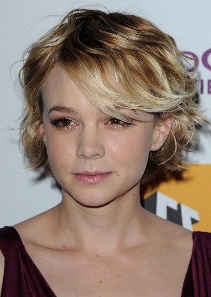 Carey Mulligan Short Hair Styles for Wavy Hair