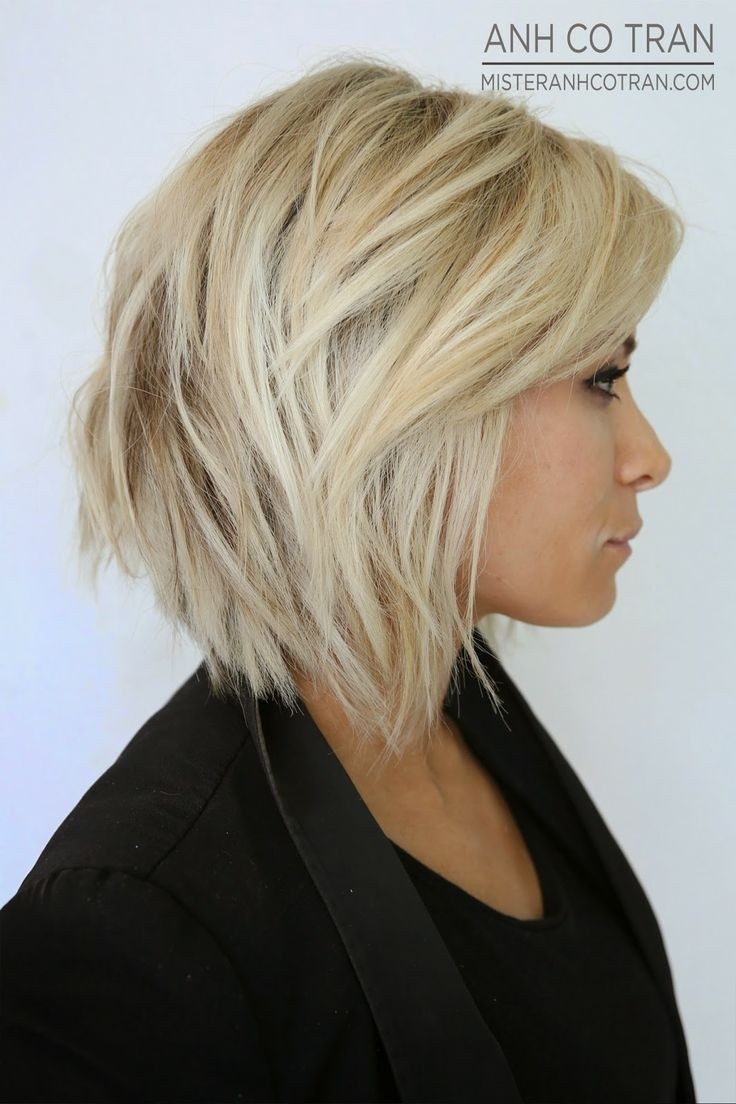 Stylish hairstyle Bob for medium hair