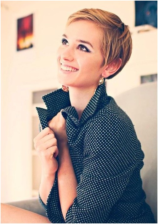 Stylish haircuts with layers