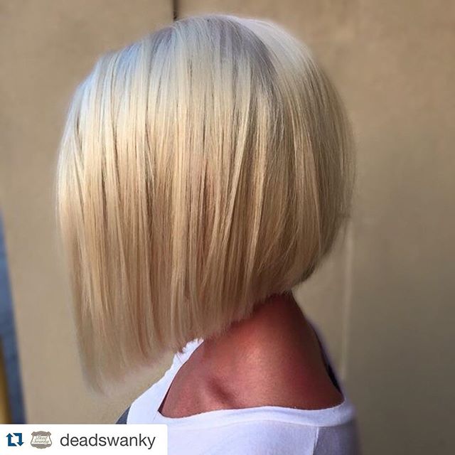 Classic hairstyle for a lobby for soft hair