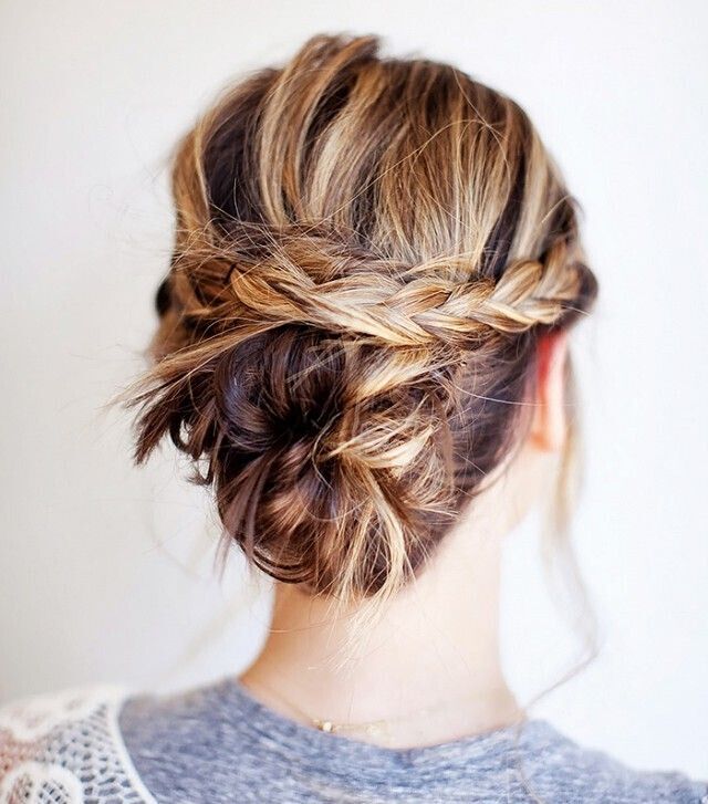 Wonderful update ideas for women with shoulder length hair