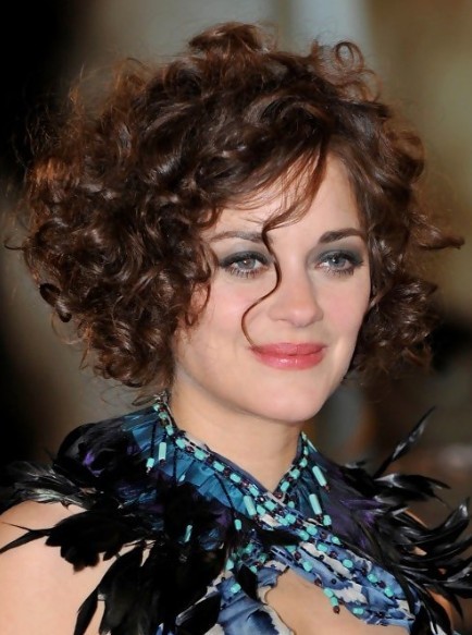 Marion Cotillard Curly Hairstyles for Short Hair