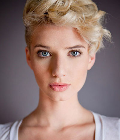 Undercut curly
