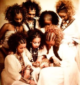 15 Beautiful African Hair Braiding Styles